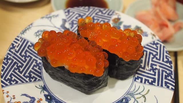 寿司いくら