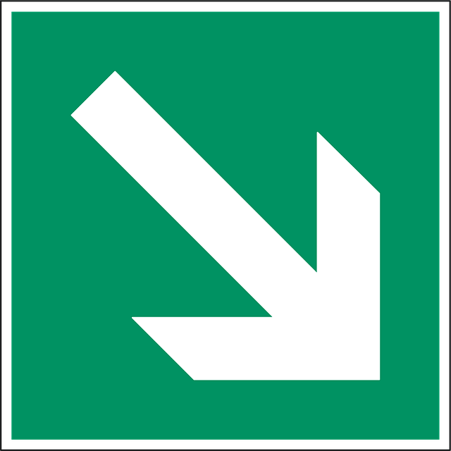 下向き矢印