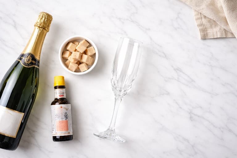 シャンパン・カクテル 材料